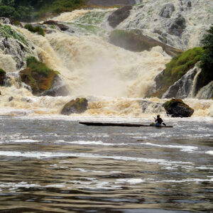 chute-d-eau-du-gabon-900x900